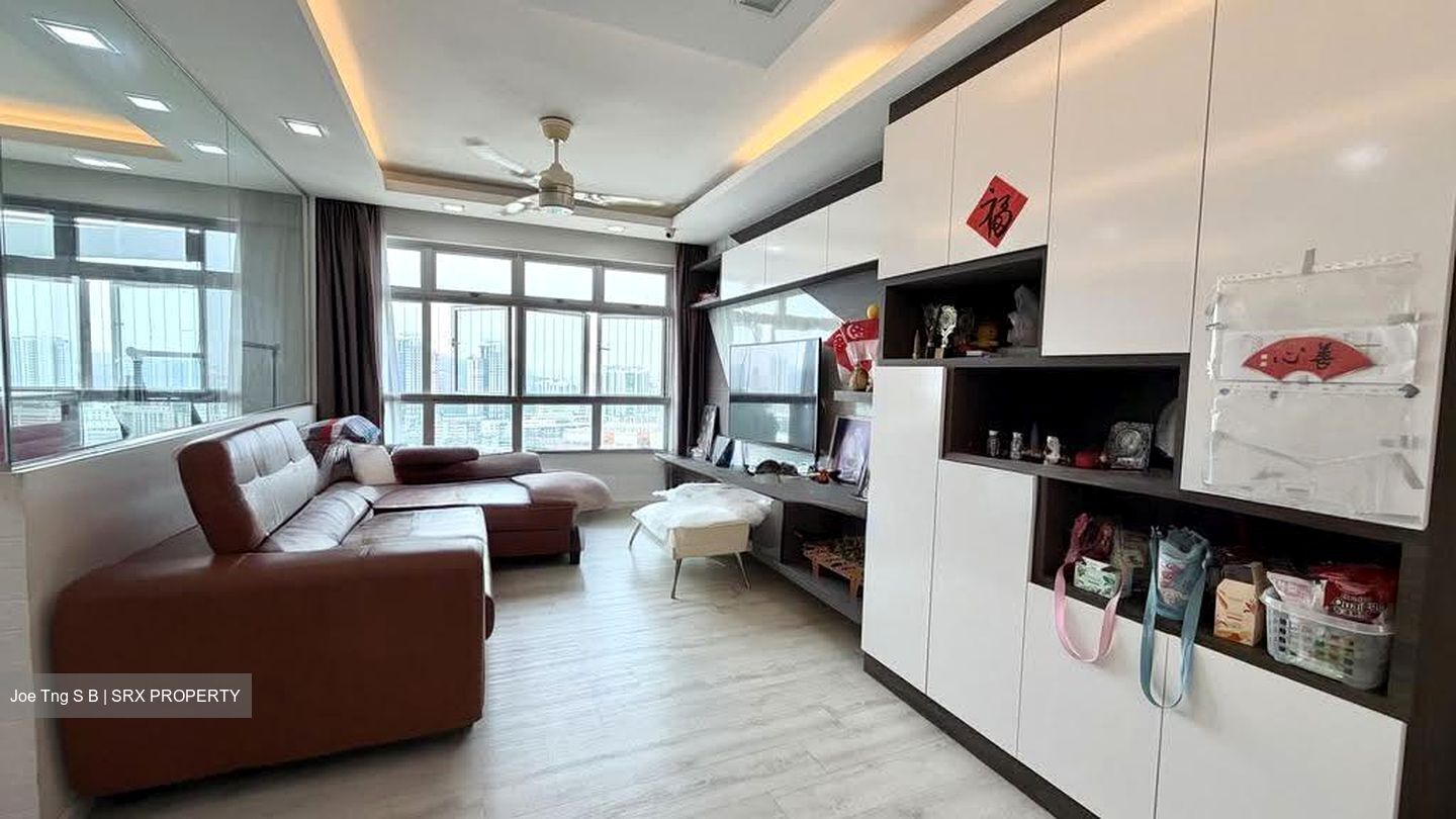 Blk 293A Skypeak @ Bukit Batok (Bukit Batok), HDB 5 Rooms #631867271